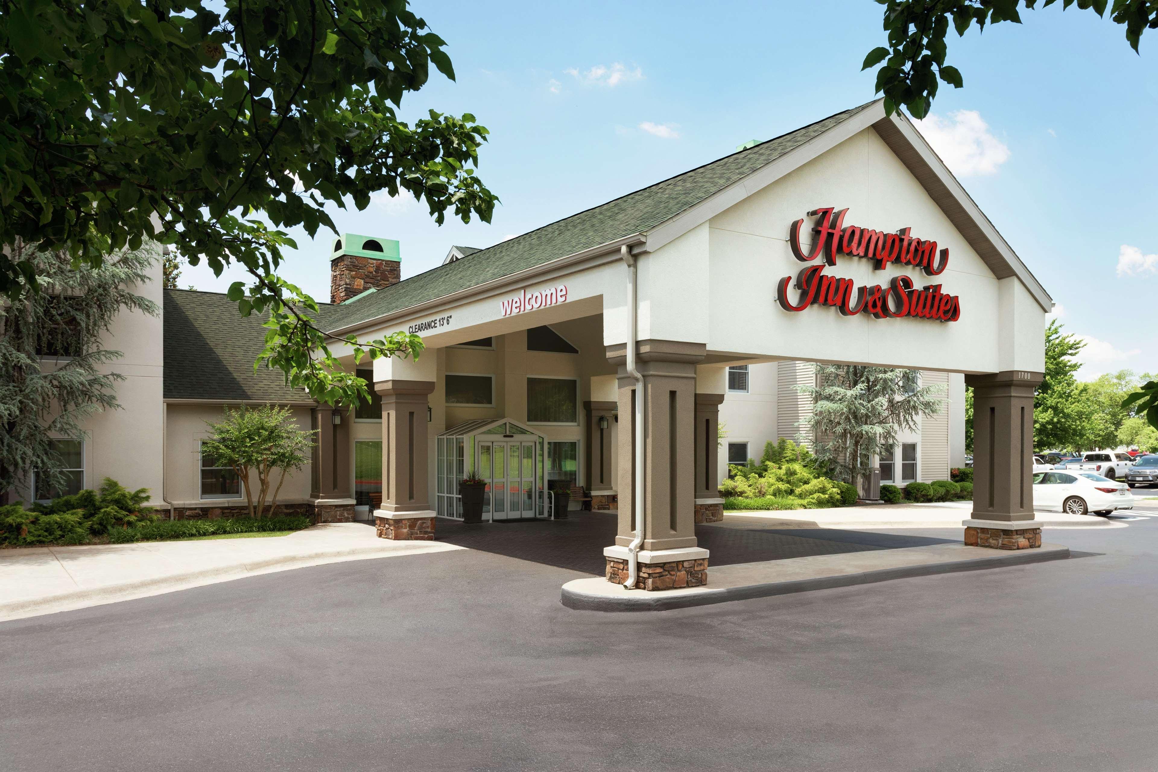 Hampton Inn And Suites Springdale Exterior foto