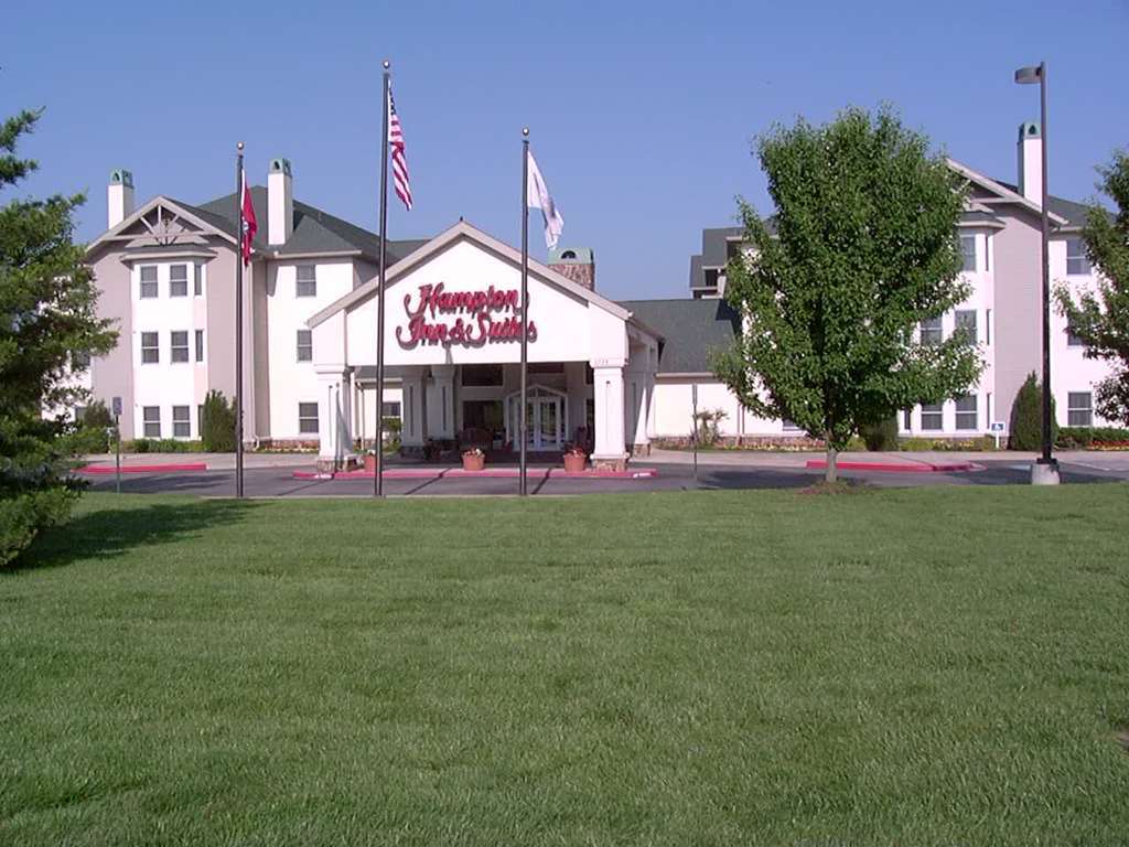 Hampton Inn And Suites Springdale Exterior foto